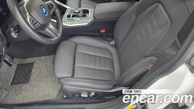 BMW i4 eDrive40 M Sports Pro 2024 — фото 30