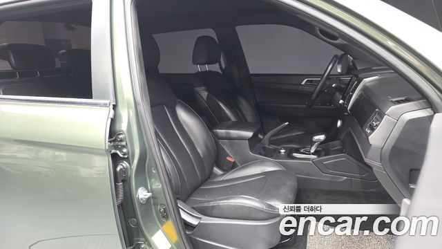 KG Mobility (SsangYong) Rexton Sports Khan Diesel 2.2 4WD Prestige 2023 — фото 15