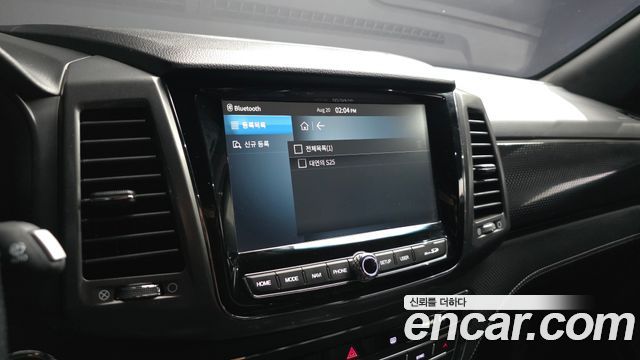 KG Mobility (SsangYong) Rexton Sports Khan Diesel 2.2 4WD Prestige 2023 — фото 20