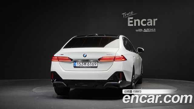 BMW 5 Series (G60) 530i xDrive M Sport 2024 — фото 4