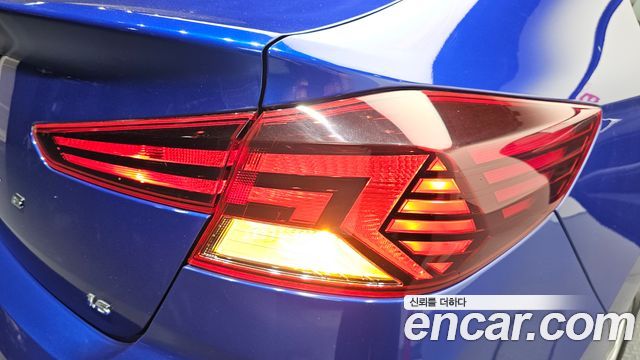 Hyundai Avante (AD) 1.6 Smart 2019 — фото 23