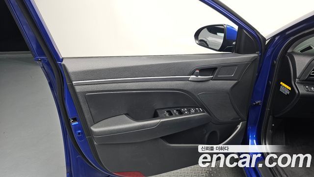 Hyundai Avante (AD) 1.6 Smart 2019 — фото 24
