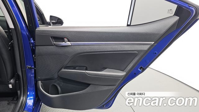 Hyundai Avante (AD) 1.6 Smart 2019 — фото 25