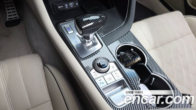 Genesis G70 3.3T Sport AWD Prestige 2019 — фото 9