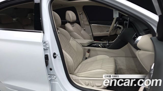 Genesis G70 3.3T Sport AWD Prestige 2019 — фото 11