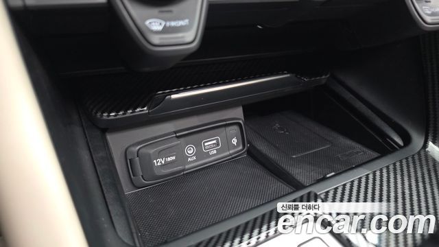 Genesis G70 3.3T Sport AWD Prestige 2019 — фото 26