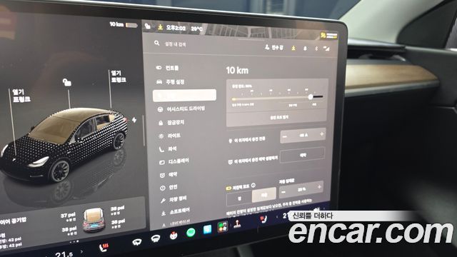 Tesla Model Y Long Range AWD 2022 — фото 16