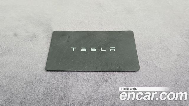 Tesla Model Y Long Range AWD 2022 — фото 30