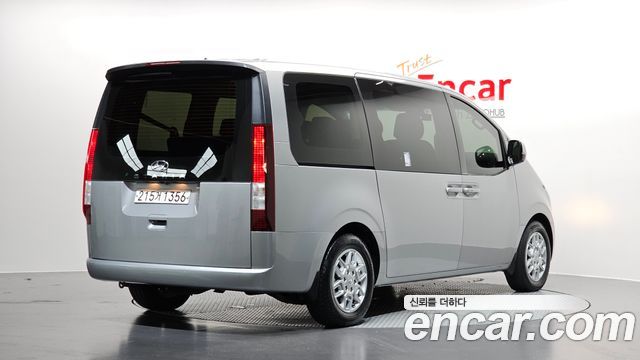 Hyundai Staria Tourer 9-Seater Modern 2022 — фото 2