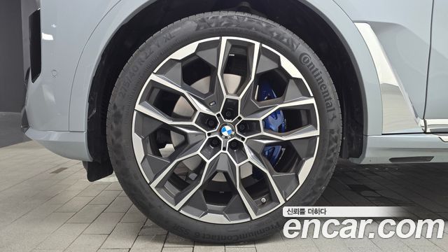 BMW X7 (G07) xDrive 40d M Sport 7 STR 2026 — фото 5