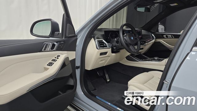 BMW X7 (G07) xDrive 40d M Sport 7 STR 2026 — фото 10