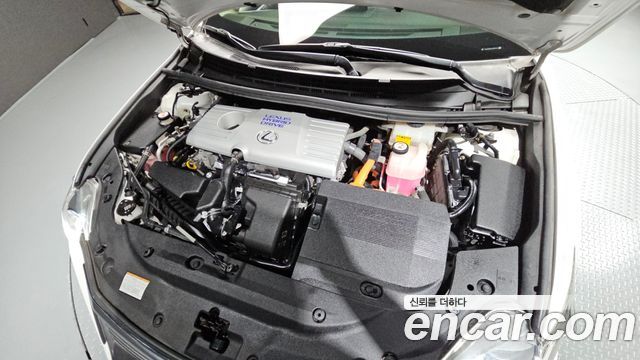 Lexus CT200h 1.8 Supreme ZWA10 2017 — фото 6
