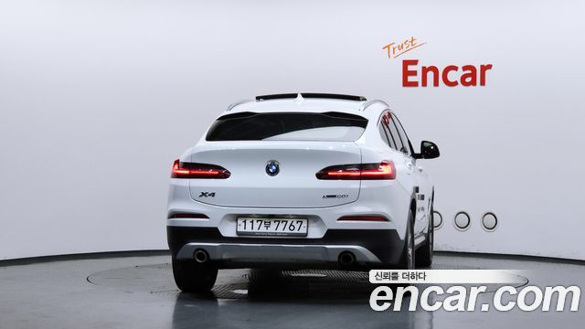 BMW X4 (G02) xDrive20i xLine 2020 — фото 4