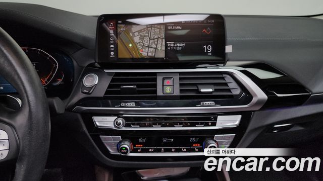 BMW X4 (G02) xDrive20i xLine 2020 — фото 12
