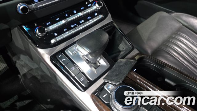 Genesis EQ900 3.8 GDI Luxury 2016 — фото 9