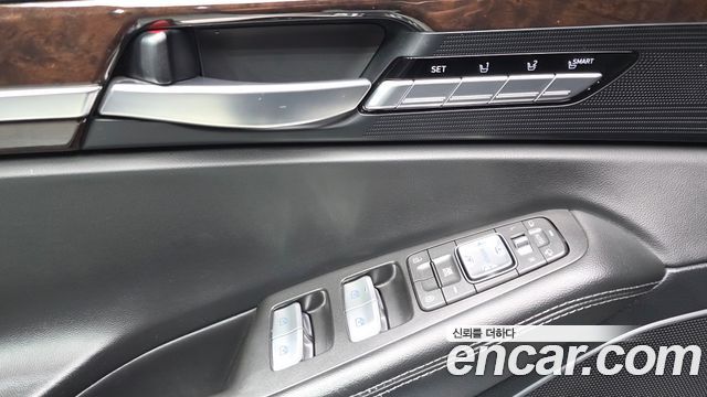 Genesis EQ900 3.8 GDI Luxury 2016 — фото 27