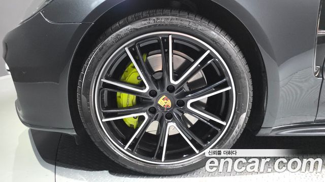 Porsche Panamera (971) 2.9 AWD E-Hybrid 2018 — фото 5