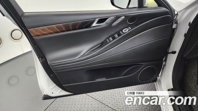 Genesis G80 (RG3) Gasoline 2.5 Turbo AWD 2021 — фото 24