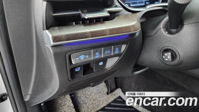 Genesis G80 (RG3) Gasoline 2.5 Turbo AWD 2021 — фото 34