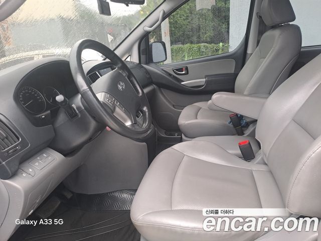 Hyundai Grand Starex Van 5-Seater Modern 2021 — фото 10