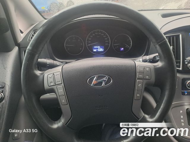 Hyundai Grand Starex Van 5-Seater Modern 2021 — фото 17