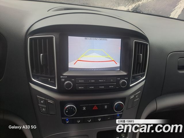 Hyundai Grand Starex Van 5-Seater Modern 2021 — фото 21