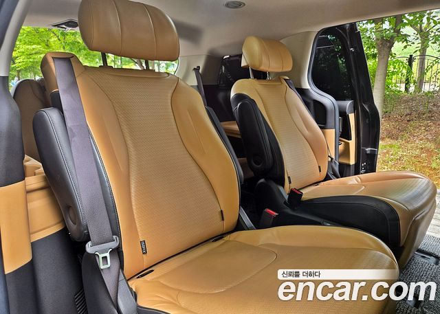 Kia Carnival (IV) Diesel 7-Seater Signature 2021 — фото 18