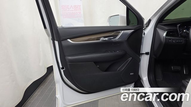 Cadillac XT6 3.6 Sport 2020 — фото 24