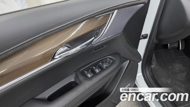 Cadillac XT6 3.6 Sport 2020 — фото 30