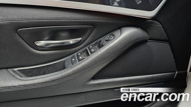 BMW 5 Series (F10) 520d M Aero Dynamic 2016 — фото 16