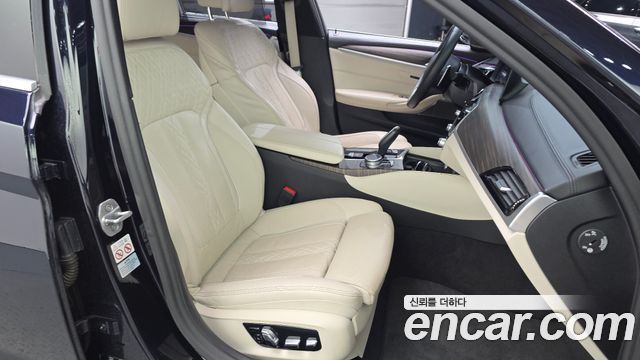 BMW 5 Series (G30) 520d M Sport Package Plus 2020 — фото 11