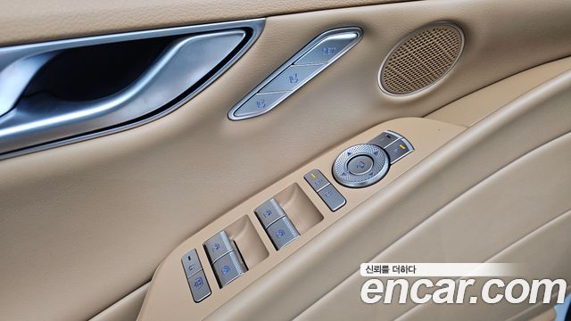 Genesis G80 (RG3) Gasoline 2.5 Turbo 2WD 2026 — фото 17