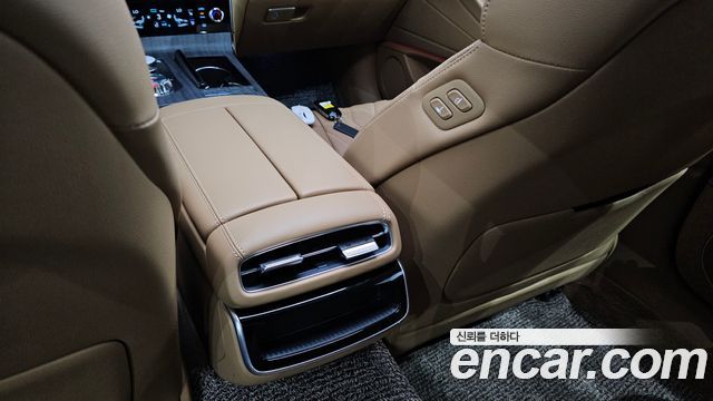 Genesis G80 (RG3) Gasoline 2.5 Turbo 2WD 2026 — фото 31