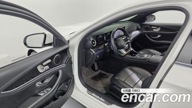 Mercedes-Benz E-Class (W213) E220d 4MATIC AMG Line 2021 — фото 10