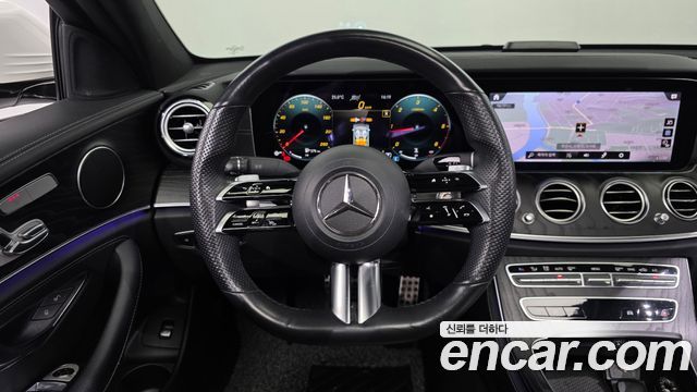 Mercedes-Benz E-Class (W213) E220d 4MATIC AMG Line 2021 — фото 13