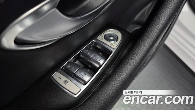 Mercedes-Benz E-Class (W213) E220d 4MATIC AMG Line 2021 — фото 28
