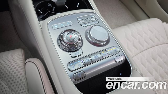 Genesis G90 (RS4) Gasoline 3.5 Turbo e-S/C AWD LWB 2023 — фото 9