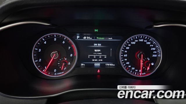 Genesis G70 2.0T AWD Sport Package 2019 — фото 8