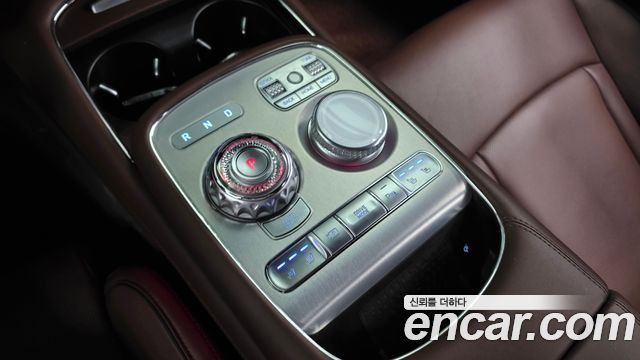 Genesis G90 (RS4) Gasoline 3.5 Turbo AWD 2024 — фото 9