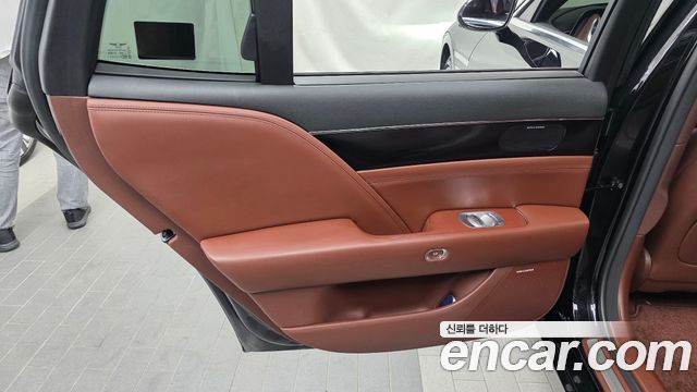 Genesis G90 (RS4) Gasoline 3.5 Turbo AWD 2024 — фото 25