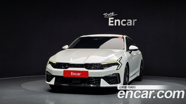 Kia K5 (III) 2.0 Noblesse 2025 — фото 3