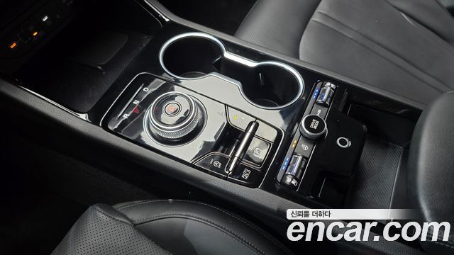 Kia K5 (III) 2.0 Noblesse 2025 — фото 9