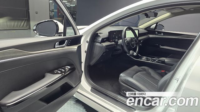 Kia K5 (III) 2.0 Noblesse 2025 — фото 10