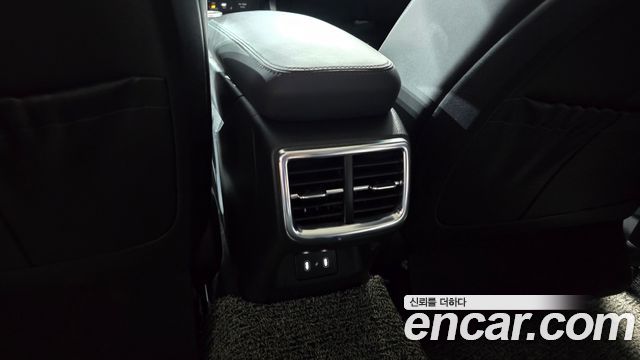 Kia K5 (III) 2.0 Noblesse 2025 — фото 27