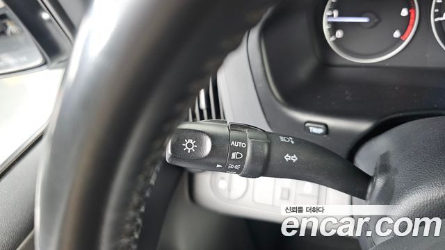 Hyundai Grand Starex Van 3-Seater Smart 2021 — фото 18