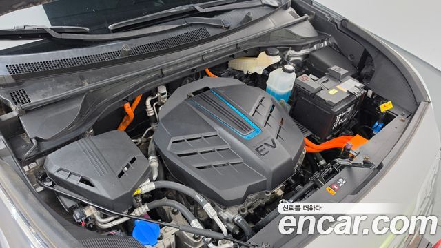 Kia Niro Plus Air 2024 — фото 6
