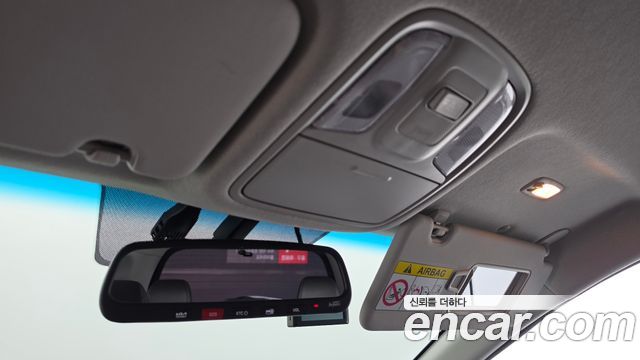 Kia Niro Plus Air 2024 — фото 20
