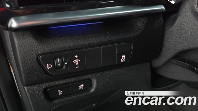 Kia Niro Plus Air 2024 — фото 21