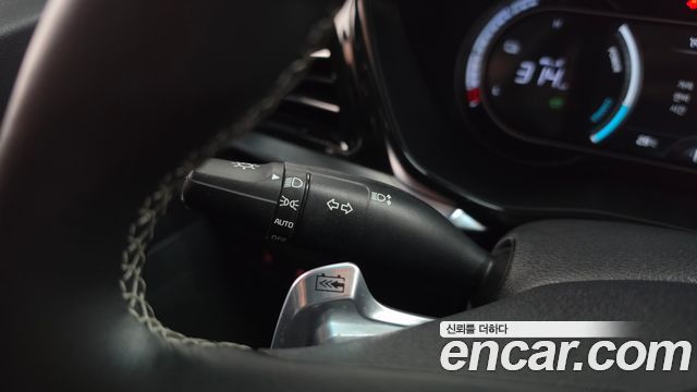 Kia Niro Plus Air 2024 — фото 33