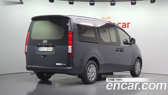 Hyundai Staria L3.5 Cargo 5-Seater Modern 2025 — фото 2
